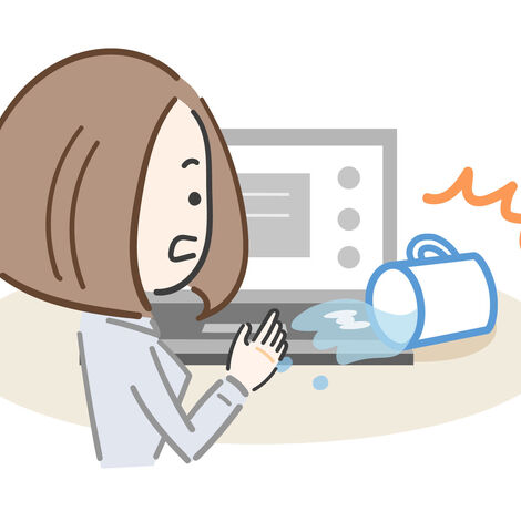 パソコンに水をこぼした画像｜神戸・三宮「PCデザイン」